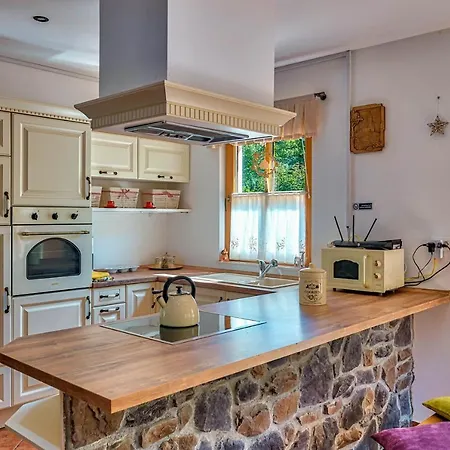 Mountain House Rupicapra With Sauna And Outdoor Hot Tub