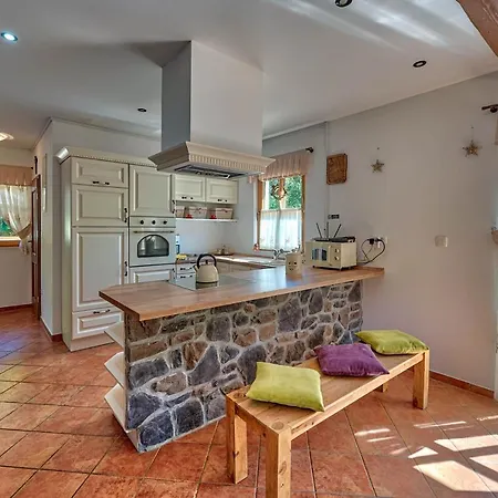 Villa Mountain House Rupicapra With Sauna And Outdoor Hot Tub Kostel