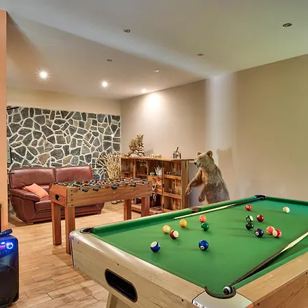 Mountain House Rupicapra With Sauna And Outdoor Hot Tub Villa
