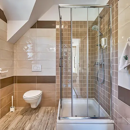 Mountain House Rupicapra With Sauna And Outdoor Hot Tub *