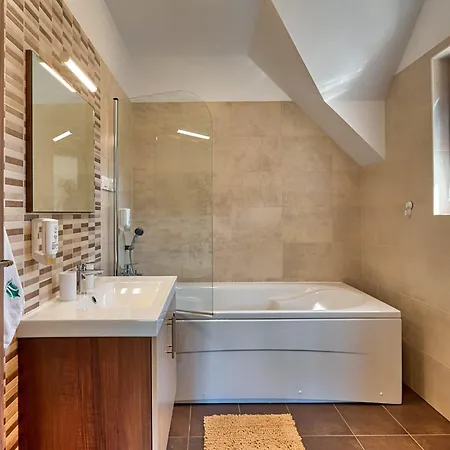 Villa Mountain House Rupicapra With Sauna And Outdoor Hot Tub *