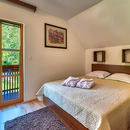 Mountain House Rupicapra With Sauna And Outdoor Hot Tub